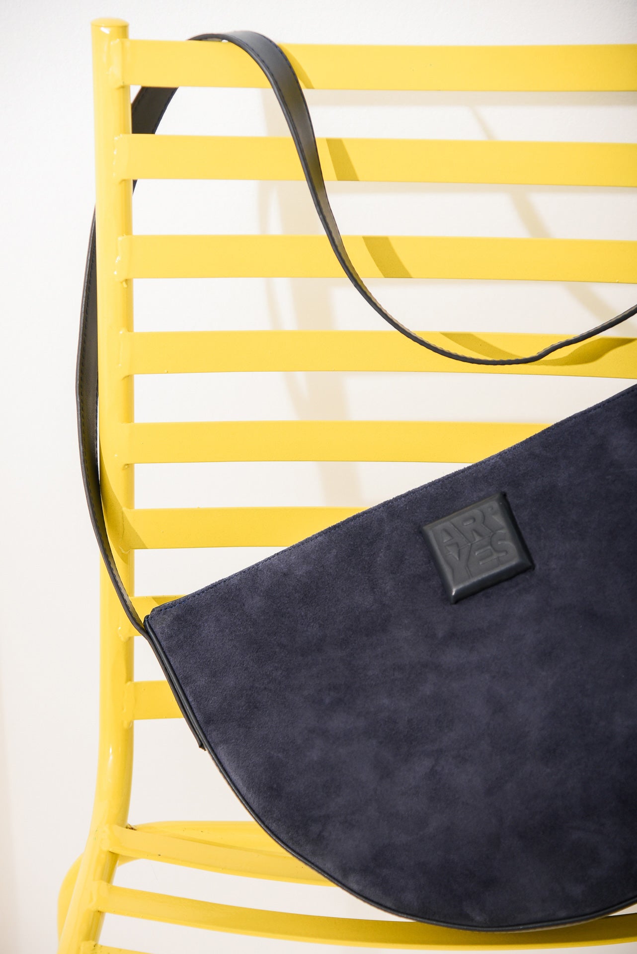ACKEE LEATHER BAG BLUE