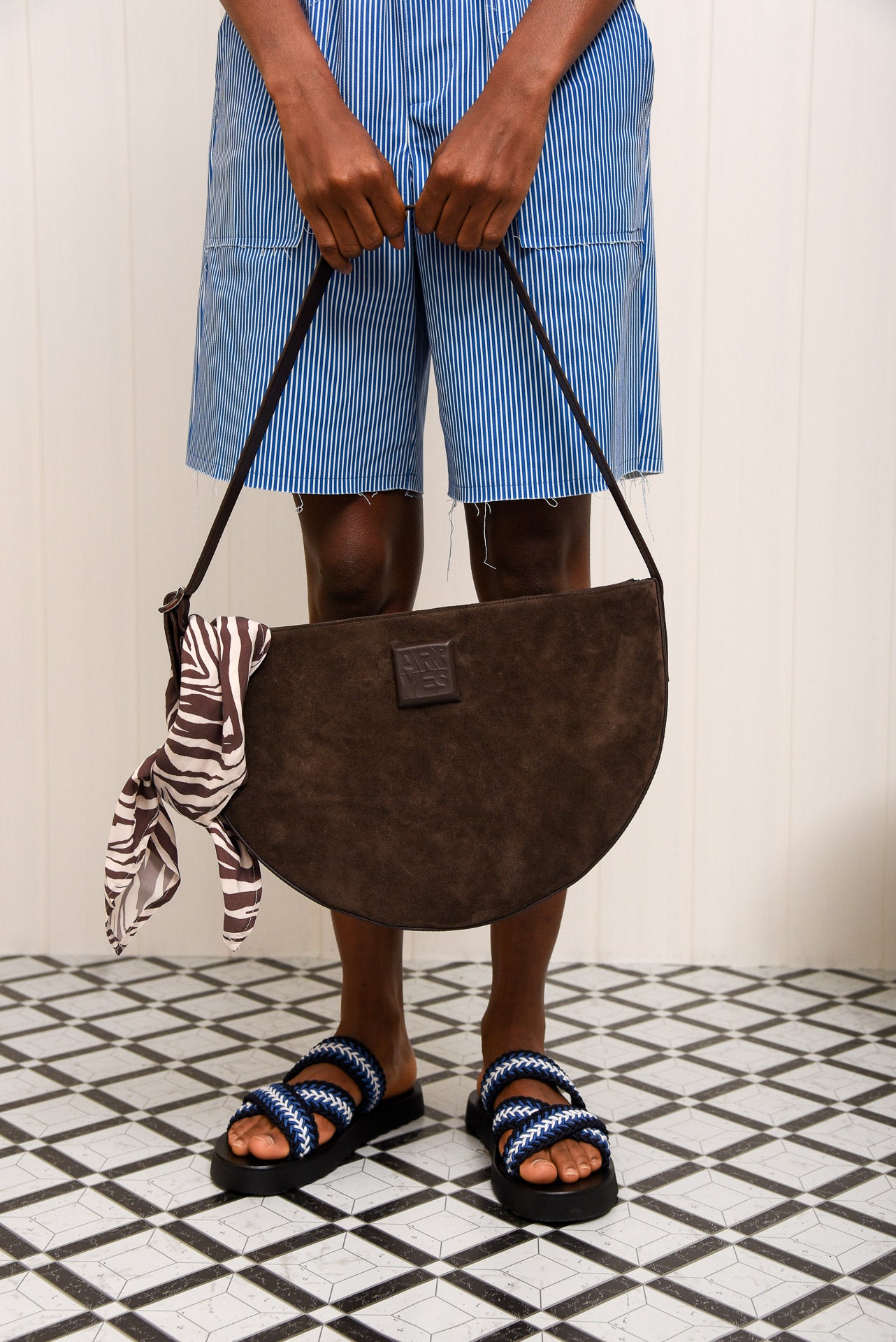 ACKEE LEATHER BAG BROWN