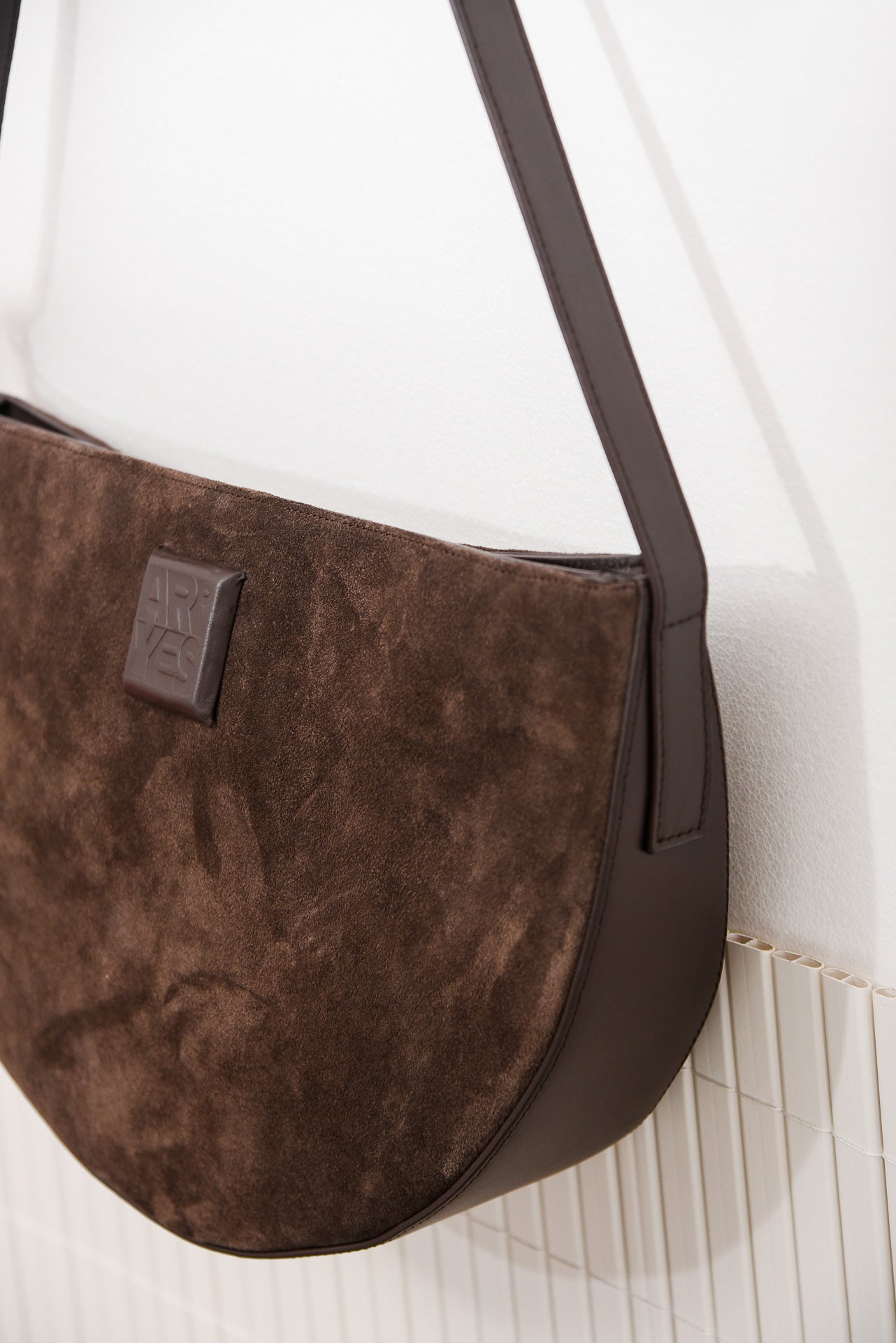 ACKEE LEATHER BAG BROWN