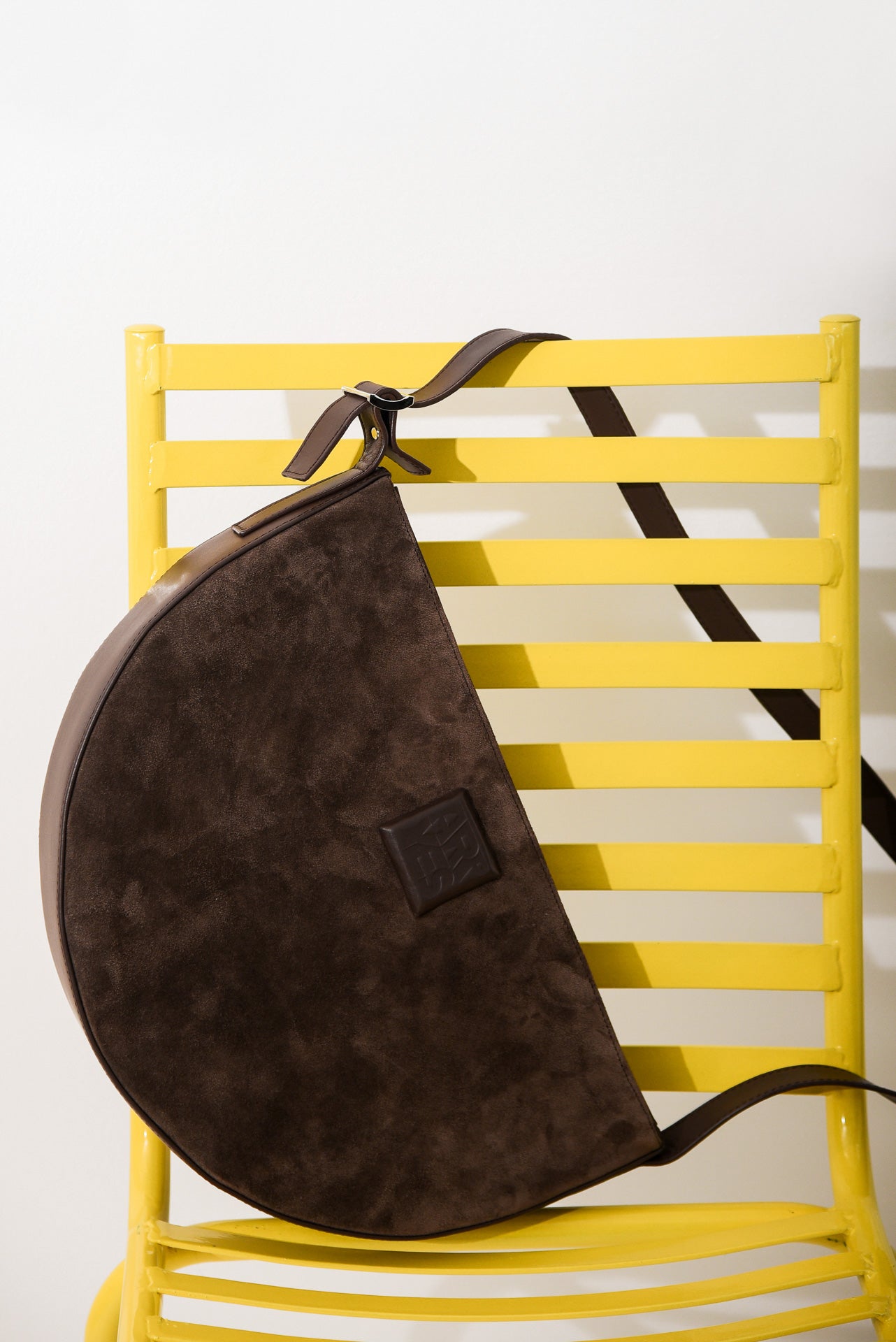 ACKEE LEATHER BAG BROWN