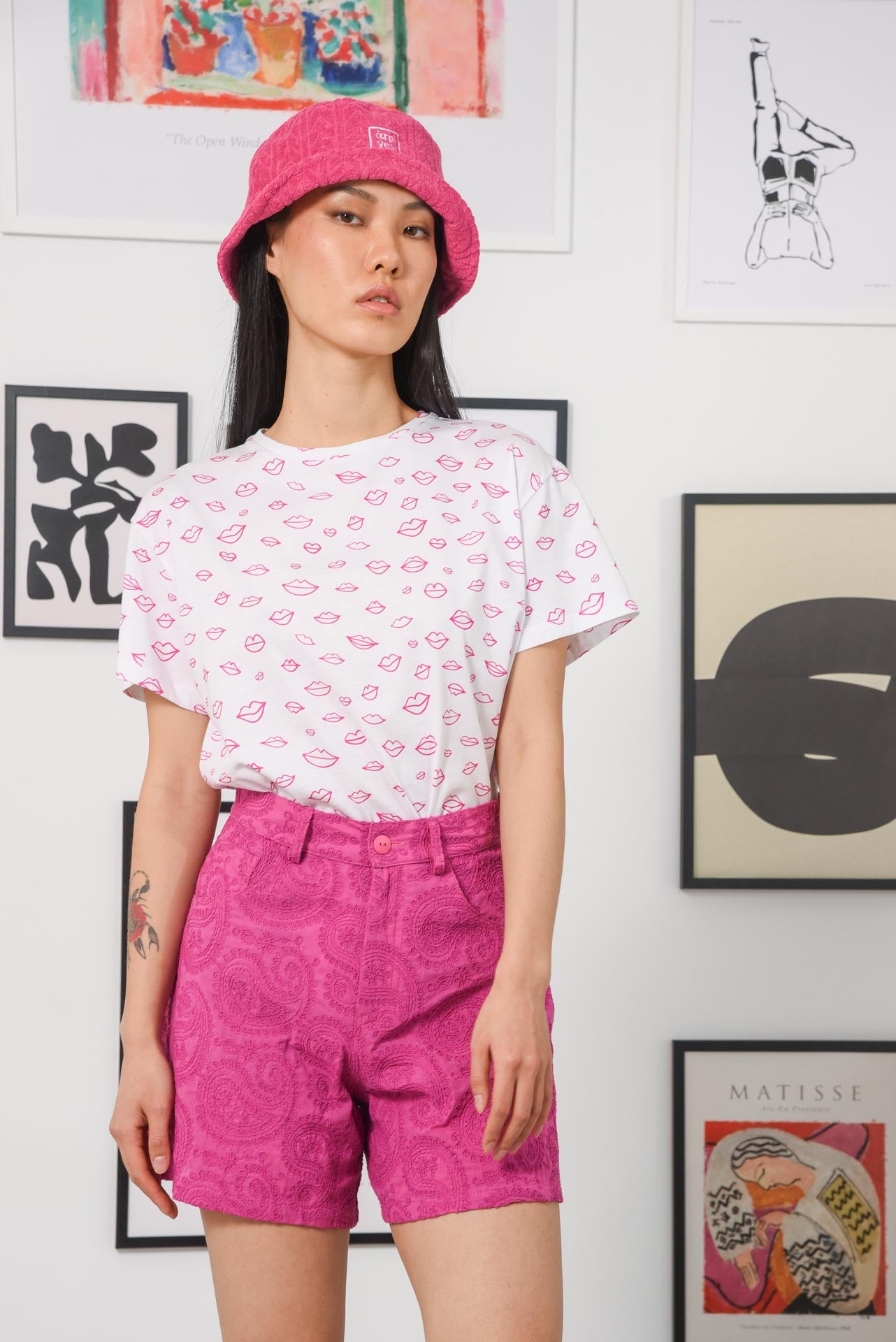 THE KISS T-SHIRT PINK