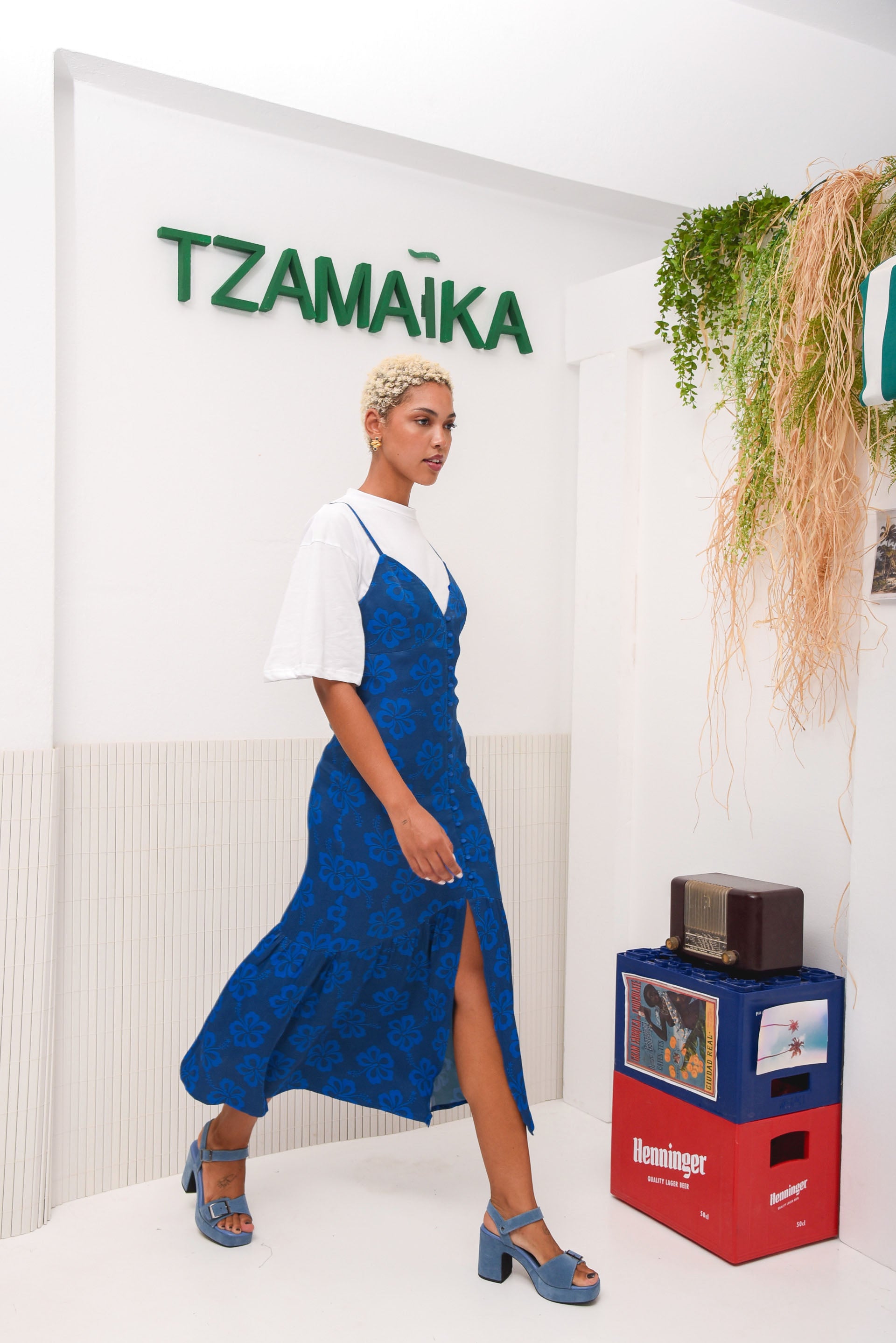 KINGSTON OVERSIZED T-SHIRT BLUE