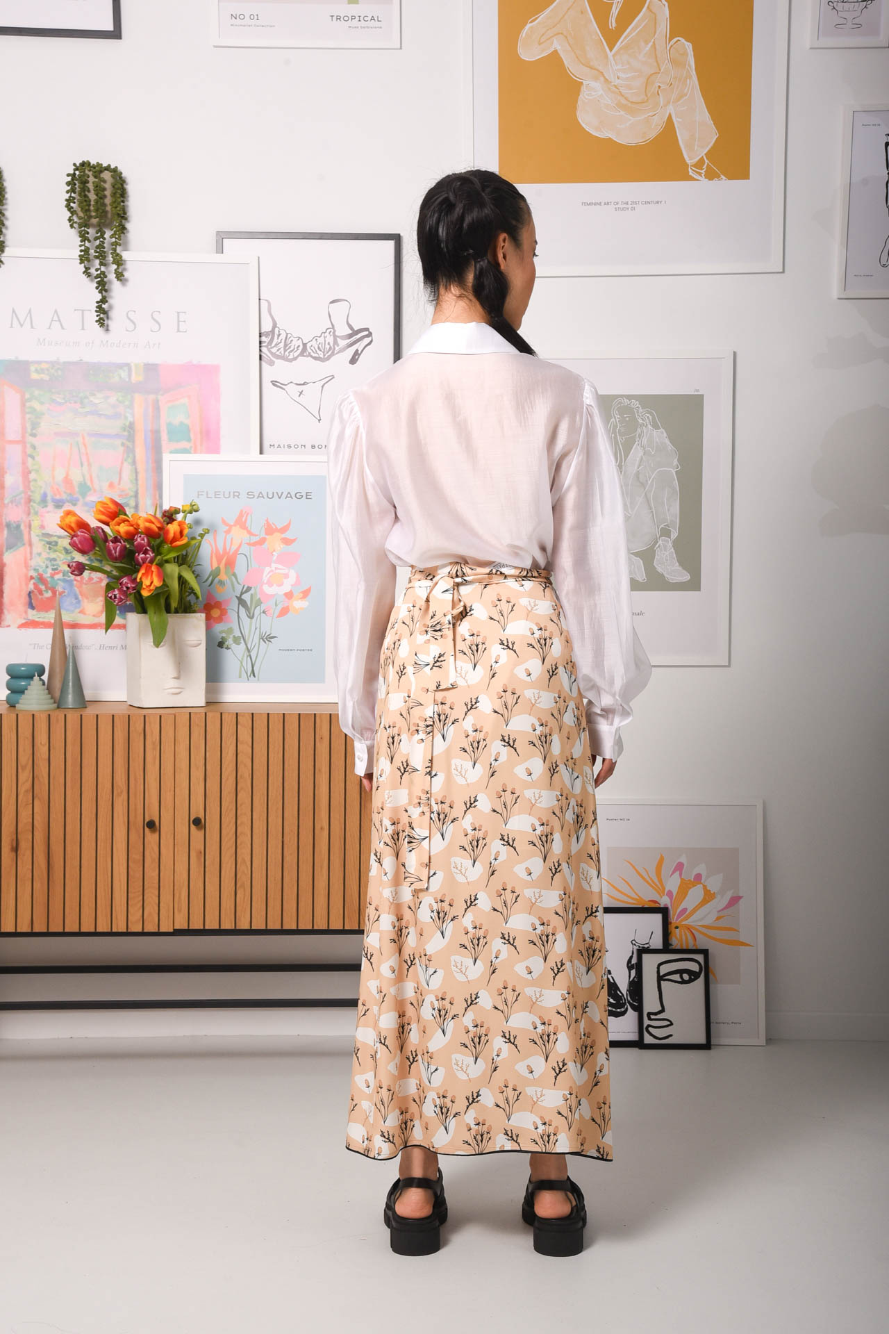 LA JAPONAISE WRAP SKIRT