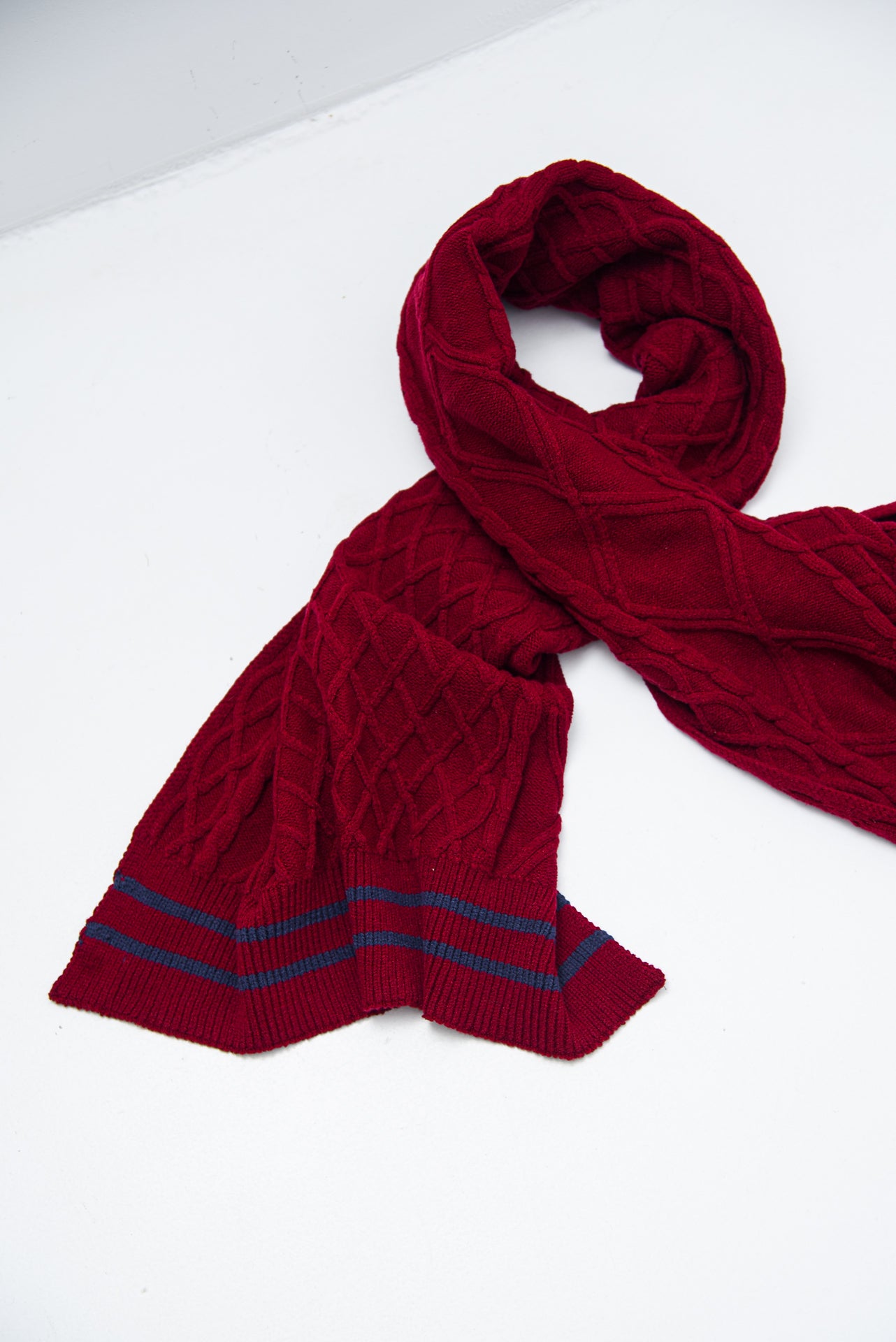 BRANCH OUT SCARF BORDEAUX