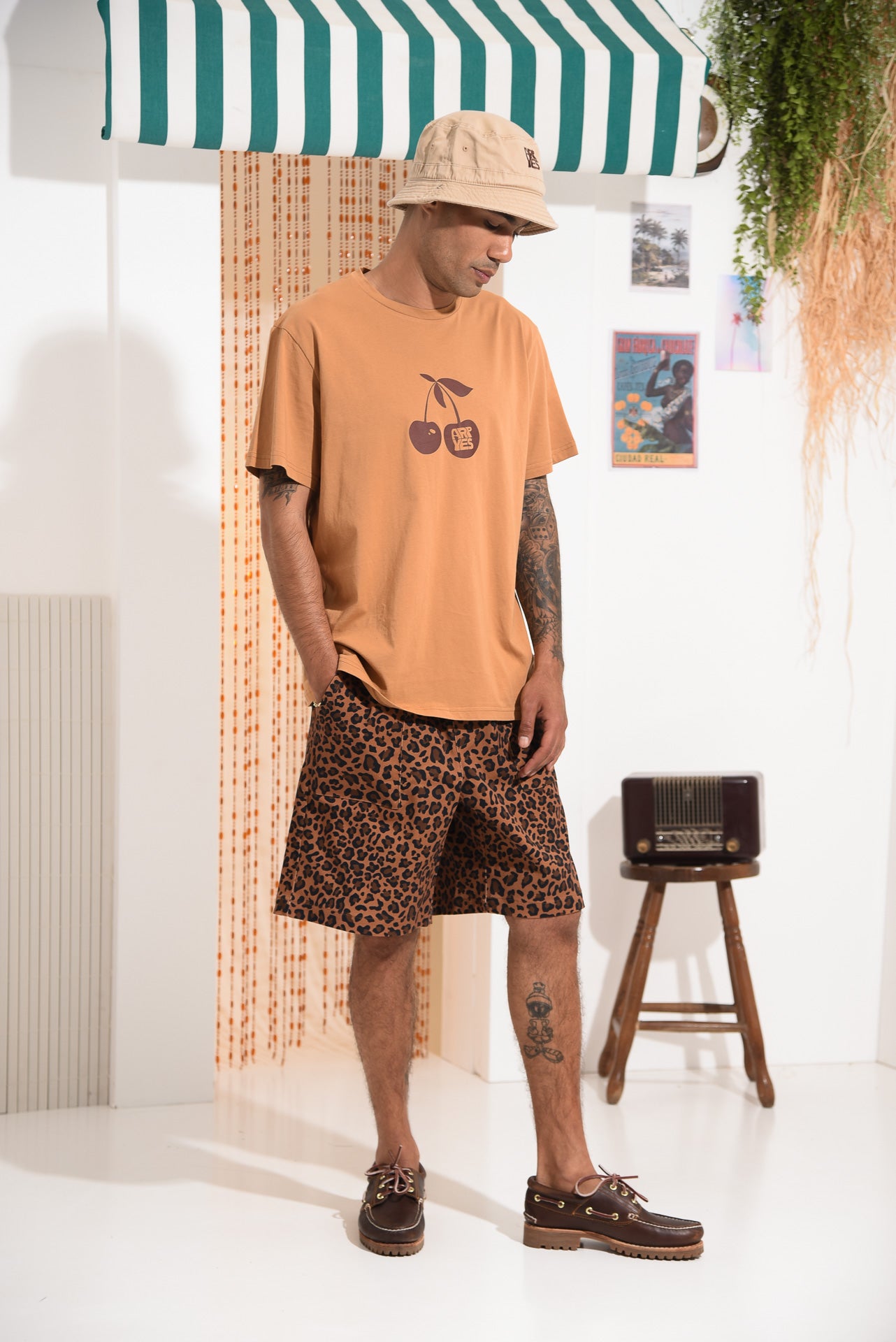 CURRY SHORTS