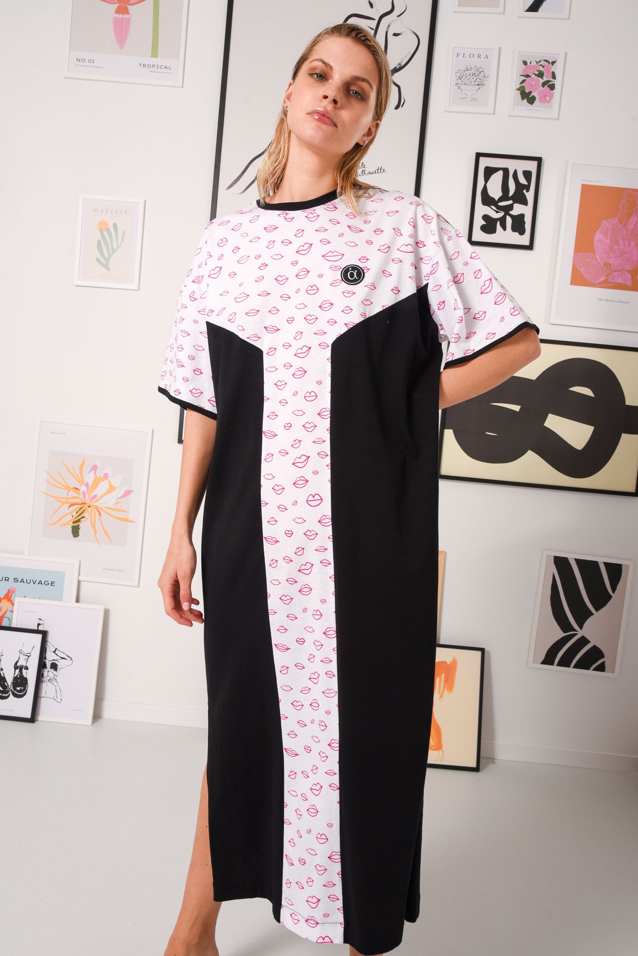 THE KISS DRESS PINK