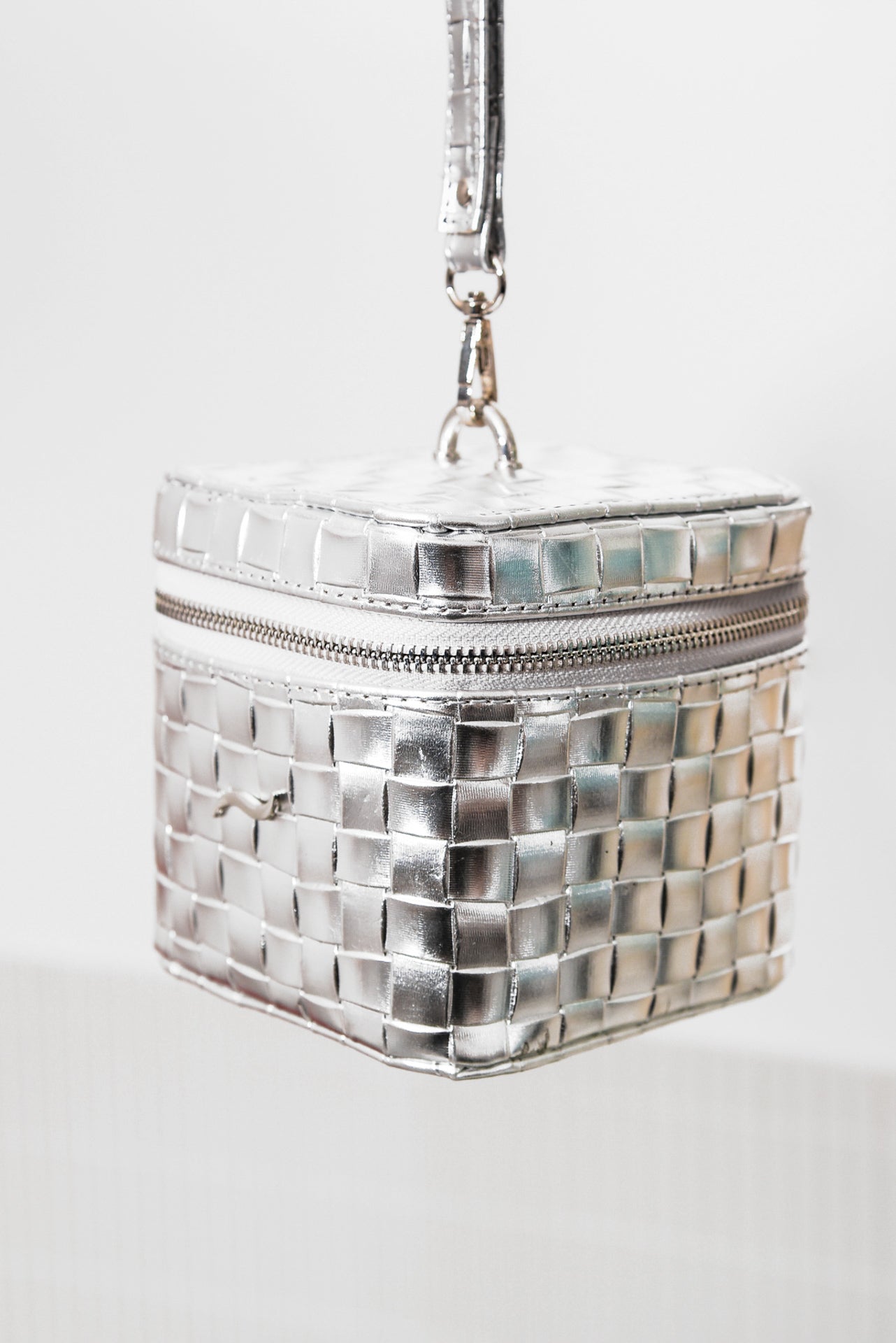 TING LEATHER BAG SILVER