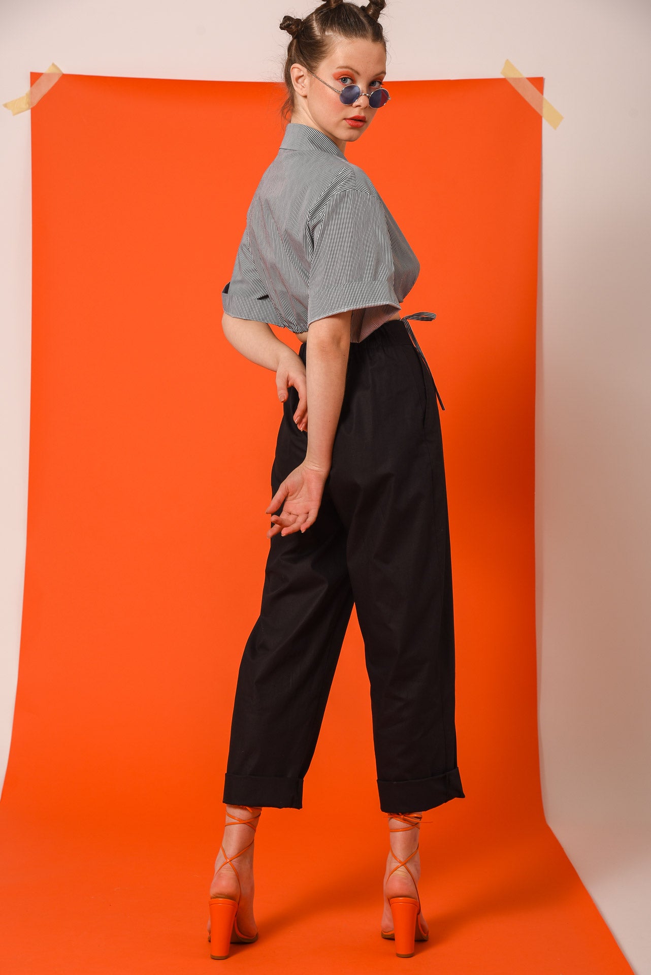 HOLIDAY CROPPED SHIRT BLACK