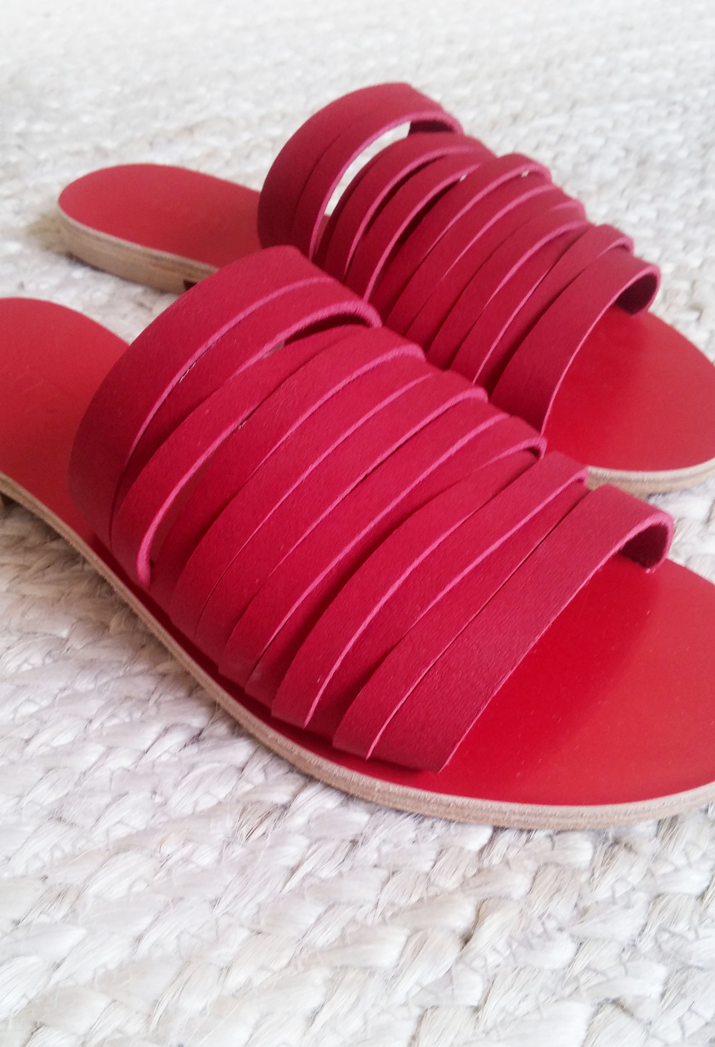 Sarakiniko Red - sandals- arpyes