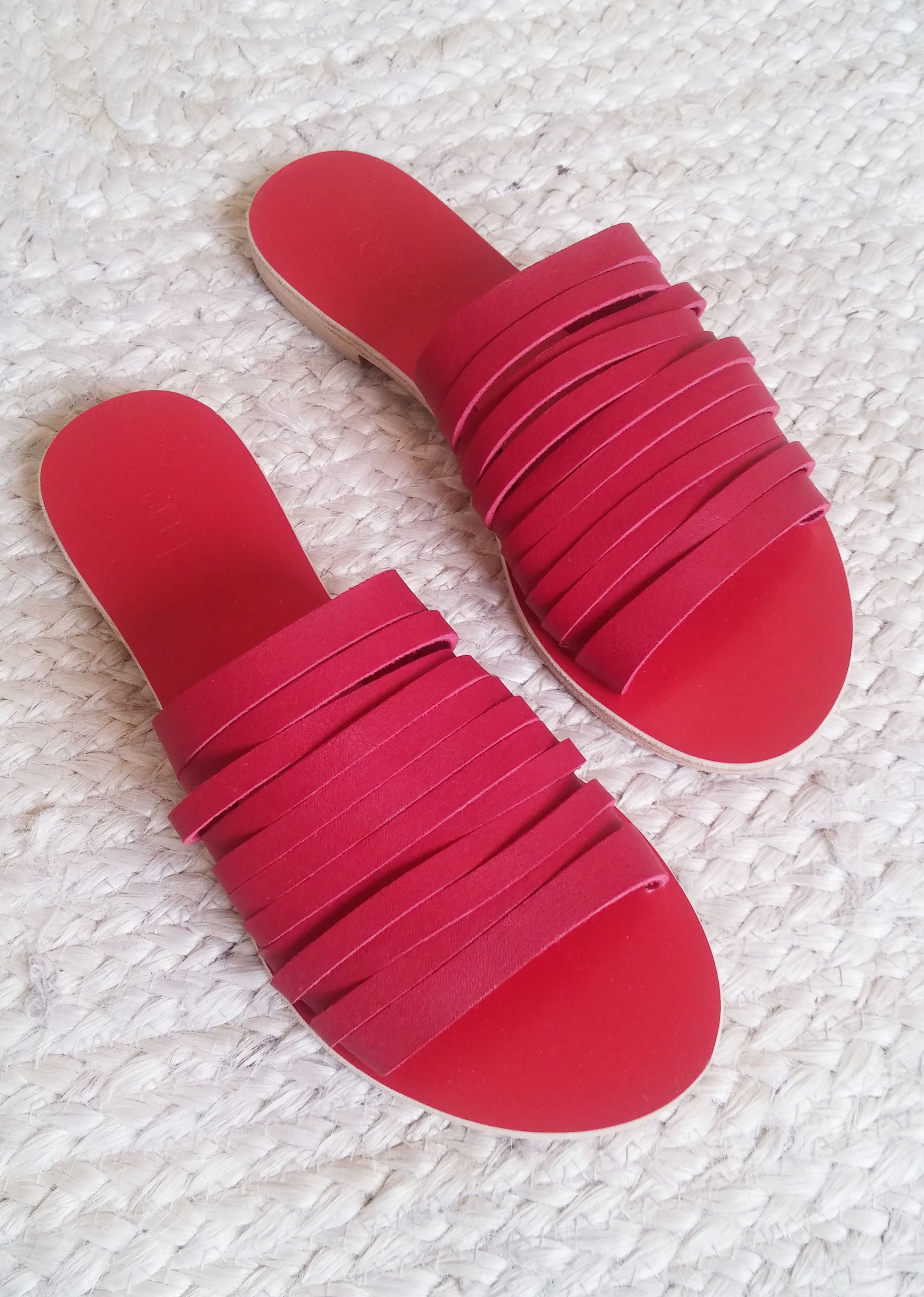 Sarakiniko Red - sandals- arpyes