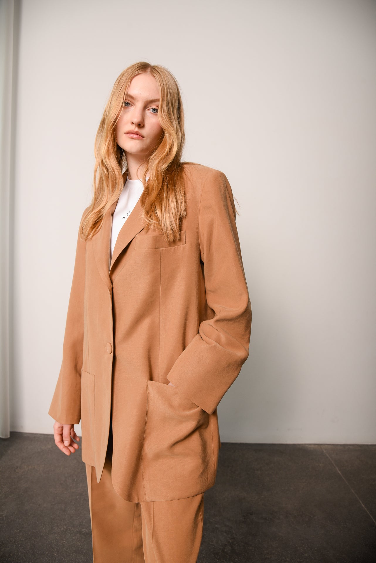ALCHEMY BLAZER CAMEL